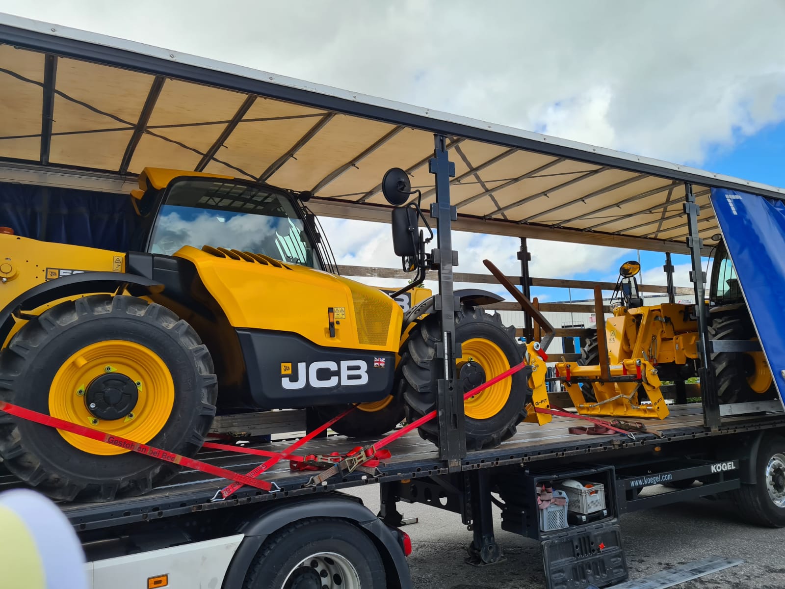 2 loads of  JCBs...SOLD...to a customer in Germany